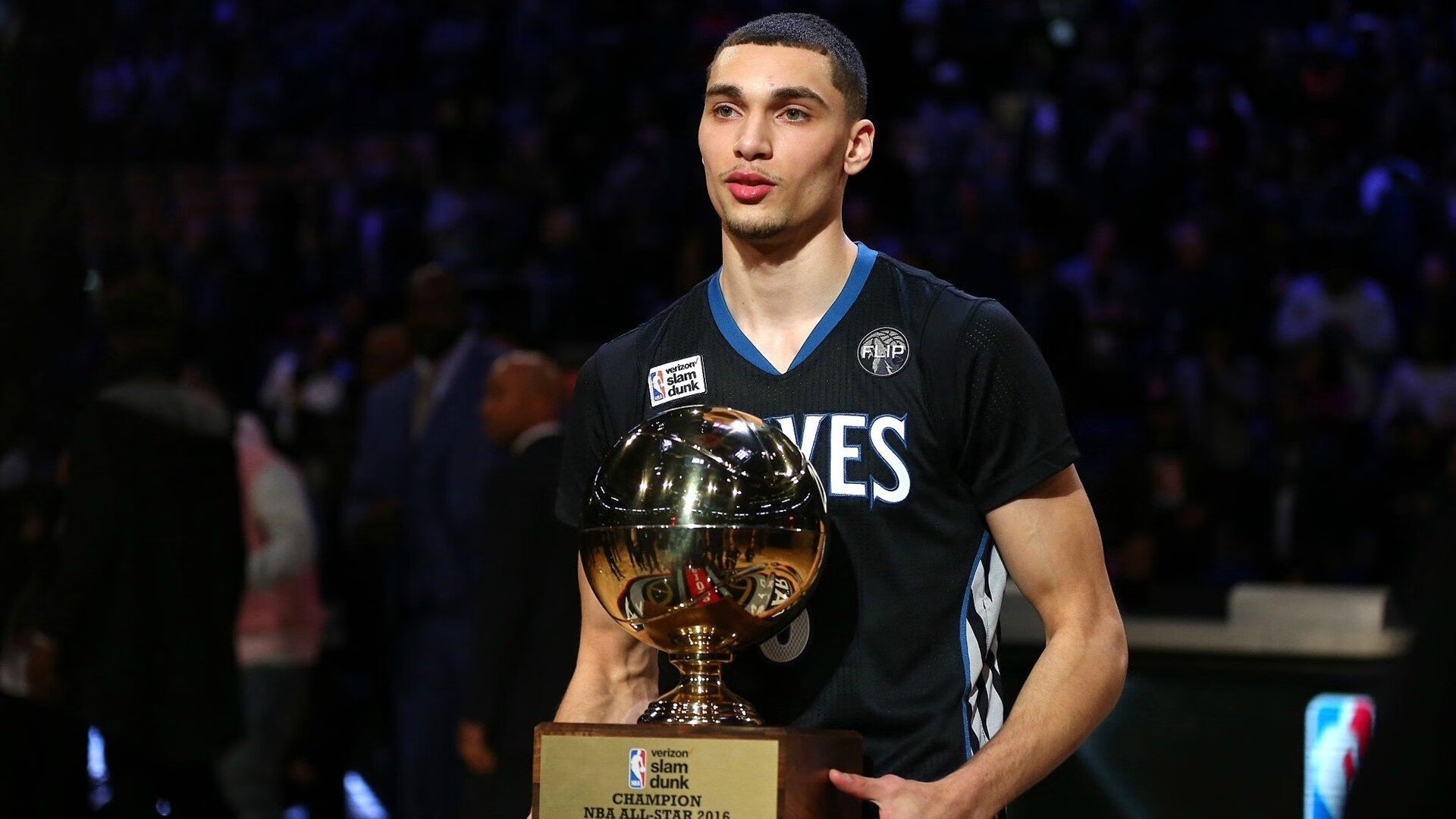 NBA退役球星回归母校助阵篮球公益活动，nba退役人员名单